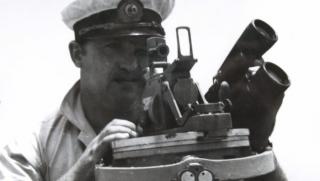 Капитанът, необуздания бунт, писателя-художник, Тодор Велчев-Тато