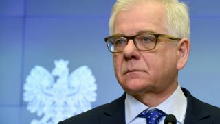 Яцек Чапутович, Полша, принос, Русия, победа, нацизма, заплаха