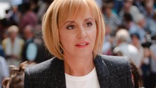 Манолова, Закон за извънредното положение, тежест, криза, граждани, малкия бизнес
