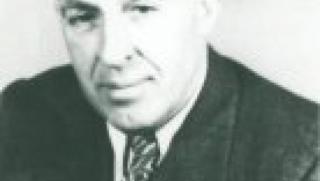 Влюбен, операта, певците, 60 години, маестро Асен Димитров