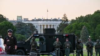 Вашингтон, САЩ, комендантски час