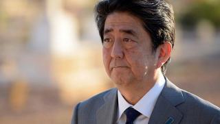 Бившият ръководител на японското правителство Шиндзо Абе беше ранен по