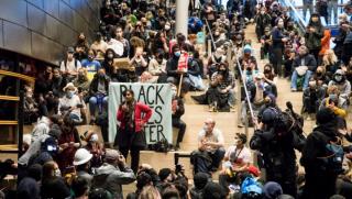 Тръмп, заплаши, власти, Сиатъл, контрол, града