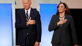 Демократическа игра, с огъня, Камала Харис, Байдън