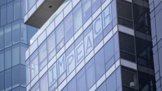 Тръмп, Върховенсъд, заплахи, оцелявяне, Република