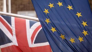 The Independent: Европейският съюз е все по-малко готов да споделя ваксината с британците The Independent, Европейският съюз, ваксина, британци