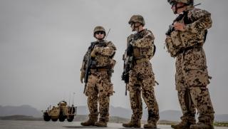 Spiegel, Янина Вислер, Левите, Германия, противопостави, чуждестранни мисии, Бундесвера