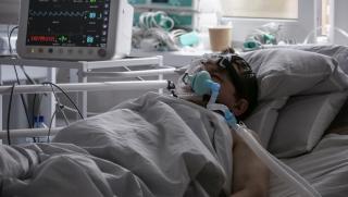 Le Monde: В реанимациите във Франция попадат все повече млади хора - лекарите обвиняват за това британската версия на коронавируса Le Monde, реанимации, Франция, млади хора, лекари, обвиняват, британски коронавирус
