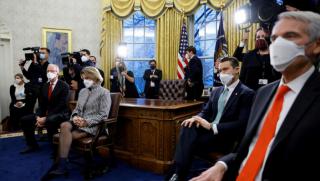 The American Conservative, Белия дом, войнствените ястреби