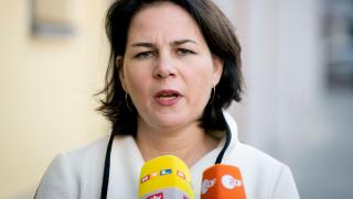 Германският външен министър Аналена Бербок обясни отмяната на планираната среща