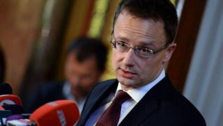 Вчера унгарският външен министър Петер Сиярто заяви че предоставянето на