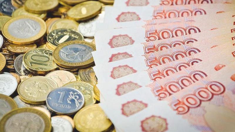 Обменният курс на рублата символично се засили до нивата, които