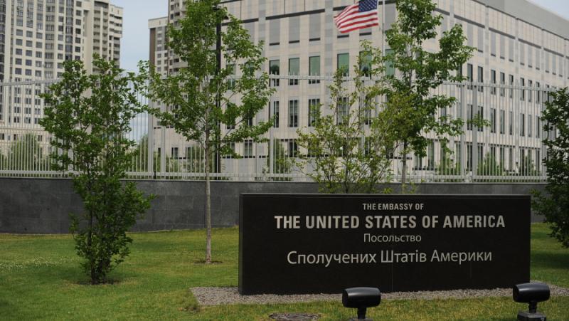 Дипломатическата мисия на Вашингтон в украинската столица се е обърнала