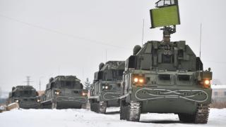 ПП Единна Русия поиска от руските власти да започнат военна
