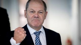 Германския канцлер, заплашва, Русия