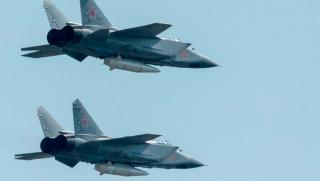 Русия е разположила изтребители прехващачи МиГ 31К въоръжени с хиперзвукови ракети Кинжал