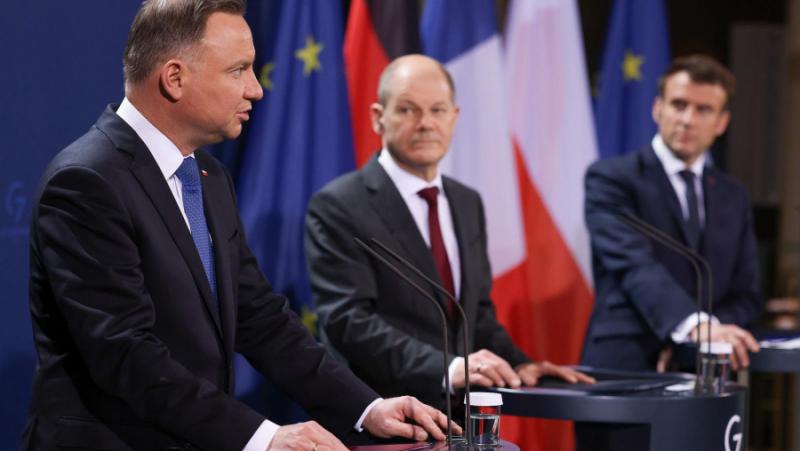 Лидерите на Германия, Франция и Полша проведоха преговори, на които