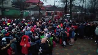 От Донецката народна република ДНР се планира да бъдат евакуирани