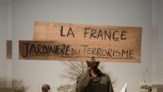 Днес много африканци смятат французите за ирелевантни ако не и