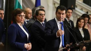 Българското правителство е в оставка То загуби доверието на народните