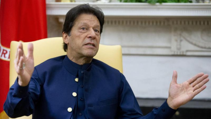Пакистанският премиер Имран Хан разкритикува базираните в Исламабад западни пратеници,