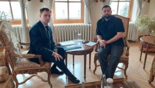 Ръководителят на руската делегация помощник на президента Владимир Медински и