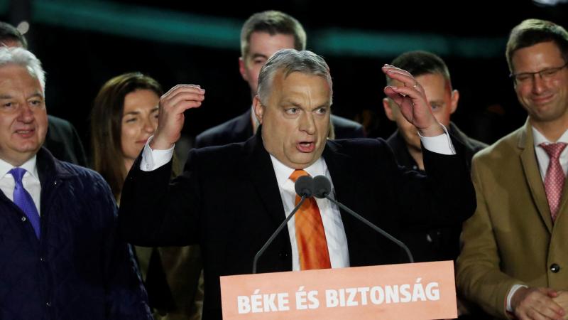 Управляващата коалиция ФИДЕС КДНБ спечели парламентарните избори в Унгария които се