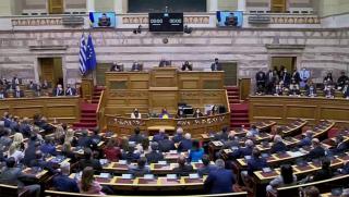 Речта на Владимир Зеленски пред гръцкия парламент предизвика скандал Украинският