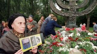 Дори Зеленски който е умел в сценичните номера вероятно не