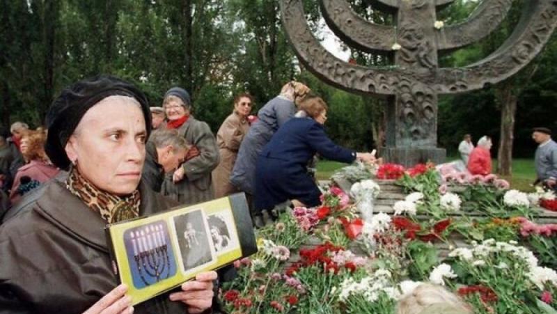 Дори Зеленски, който е умел в сценичните номера, вероятно не