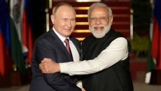 Индийците удвоиха покупките си на руски петрол и отказаха да