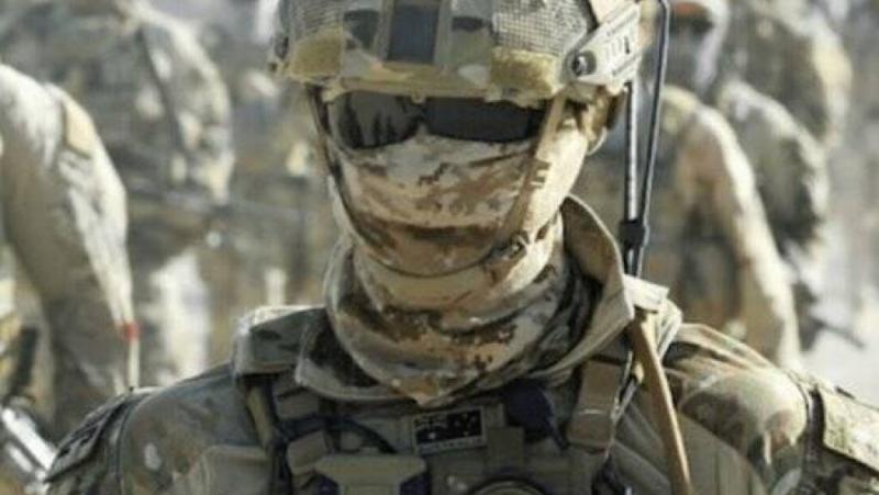 Британските власти са изпратили най-малко две групи от специални части