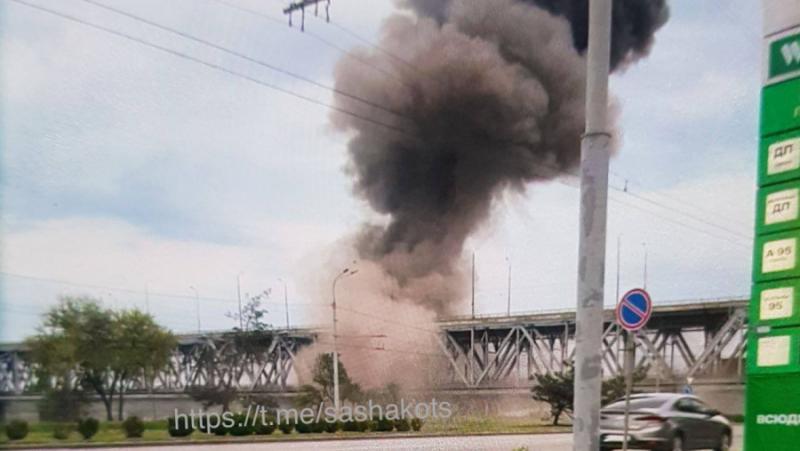 Вечерта на 4 май очевидци съобщиха, че ракета е ударила