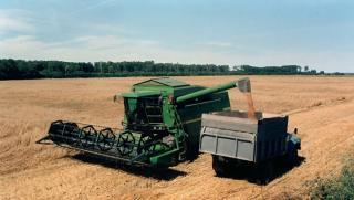 Десетките милиони тонове украинско зърно са най важното условие за понижаване