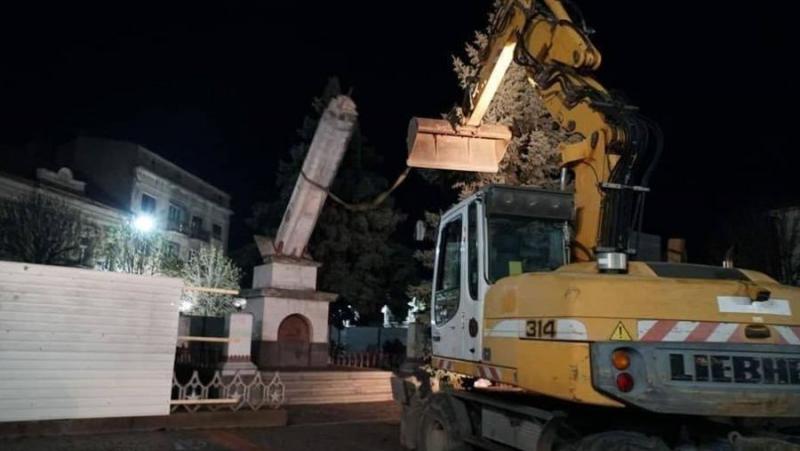 Преди 77 години, на 9 май 1945 г., управляващите кръгове