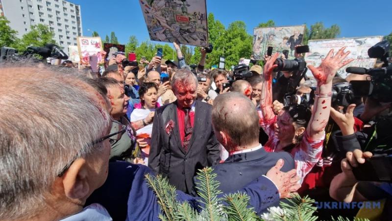 Руският посланик във Варшава Сергей Андреев не успя да поднесе