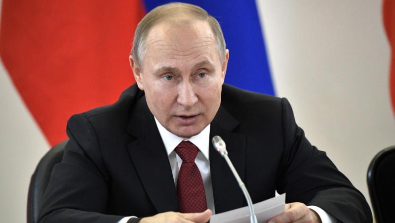 На 12 май руският президент Владимир Путин проведе среща по