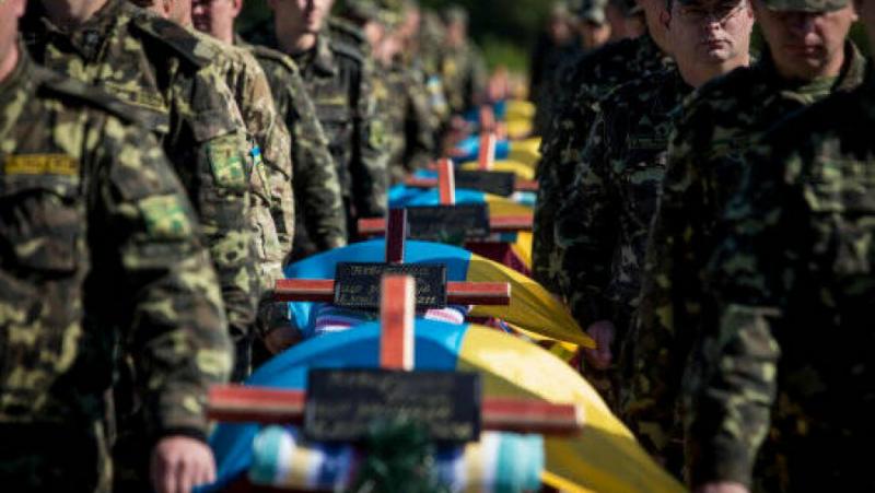 Задача номер едно: да се скрие, че героите умират Политическите