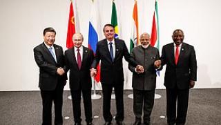 Групата BRICS БРИКС привлича все повече и повече развиващи се