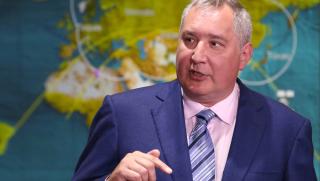 Ръководителят на Роскосмос Дмитрий Рогозин каза че специалистите от Руската