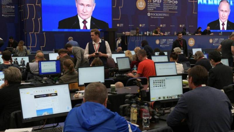 Речта на Владимир Путин вчера на СПМИФ не беше посветена