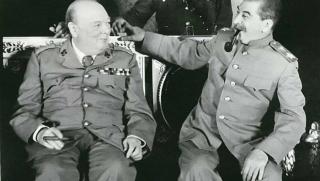 Какви изводи може да направи Вашингтон от играта между Чърчил