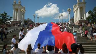 Днес вечерните европейски улици са пълни с изненади – и