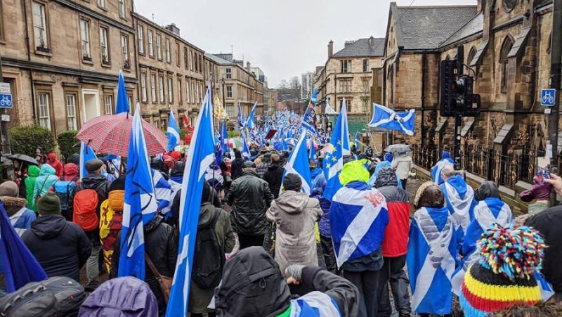 Правителството на Шотландия обяви намерението си да проведе референдум за