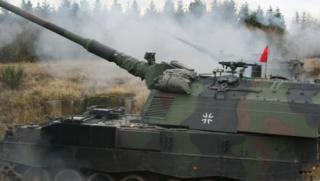 Немски самоходни гаубици, PzH 2000, завладени, руски военни, Украйна