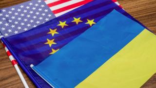Украйна призна че физически не може да оцелее без финансовата