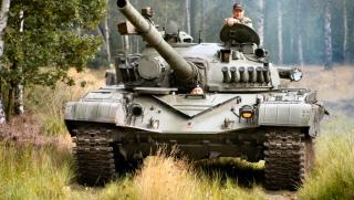 Варшава е основният доставчик на танкове за Киев На 25