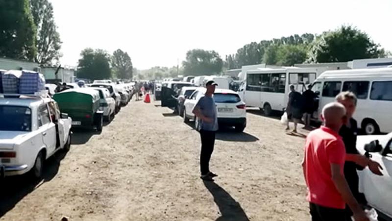 Западните медии са изумени: жителите на Украйна масово бягат към