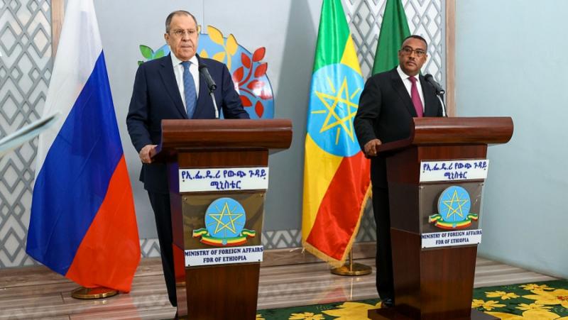 През 1917 г. на власт в Русия идват нови сили