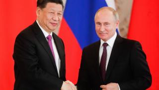 Китай е готов заедно с Русия да изведе света на